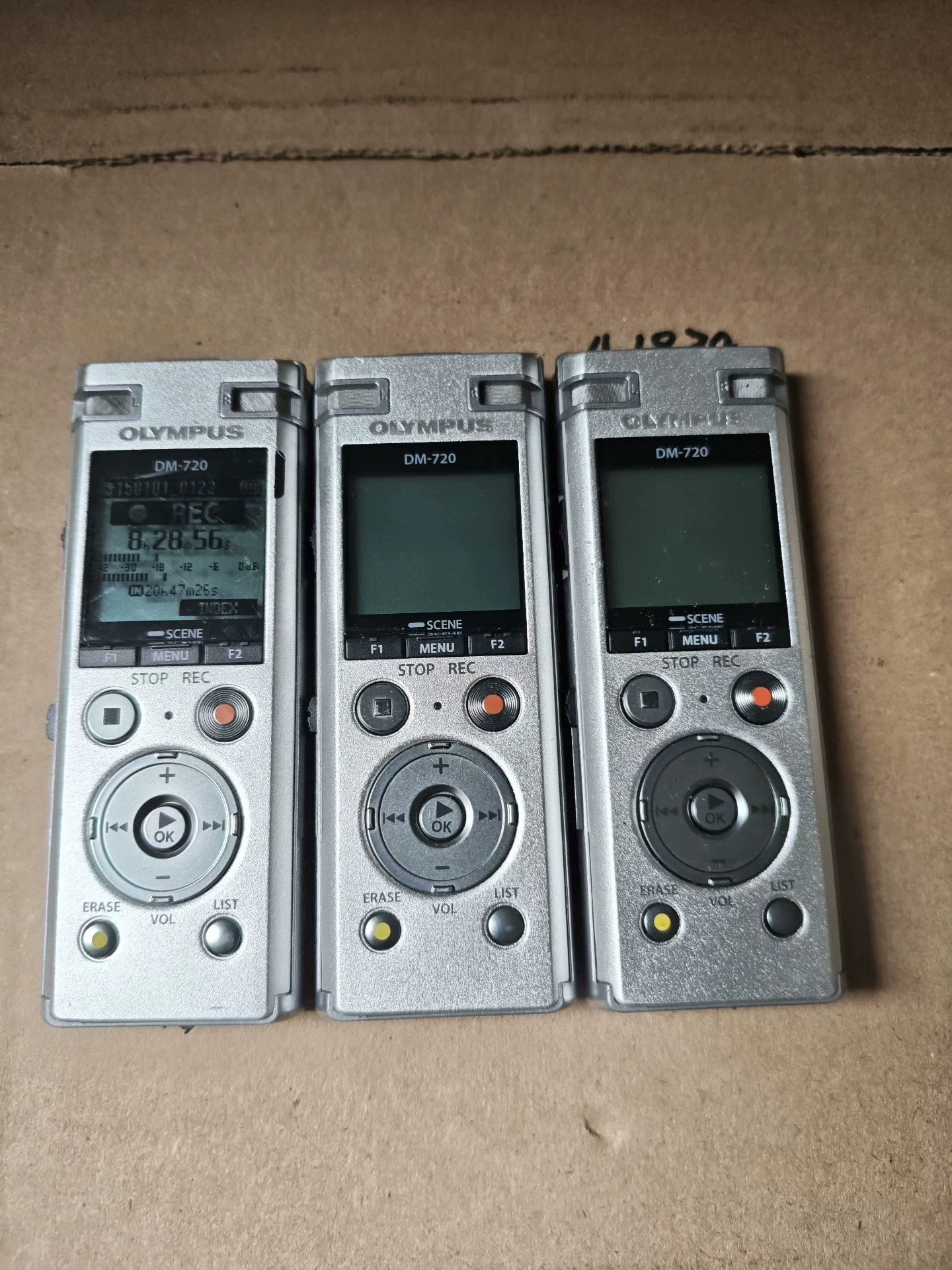 Used Olympus Voice Recorder DM-720 with 4GB, Micro SD Slot, USB Charging, Direction PC Connection, Transcription Mode, Silver